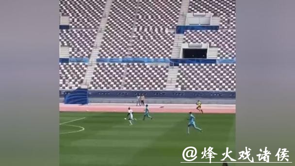 外援依然没到位、两场热身输十球,海港海外集训真的只收获 “寂寞”? 外援依然没到位、两场热身输十球,海港海外集训真的只收获 “寂寞”?