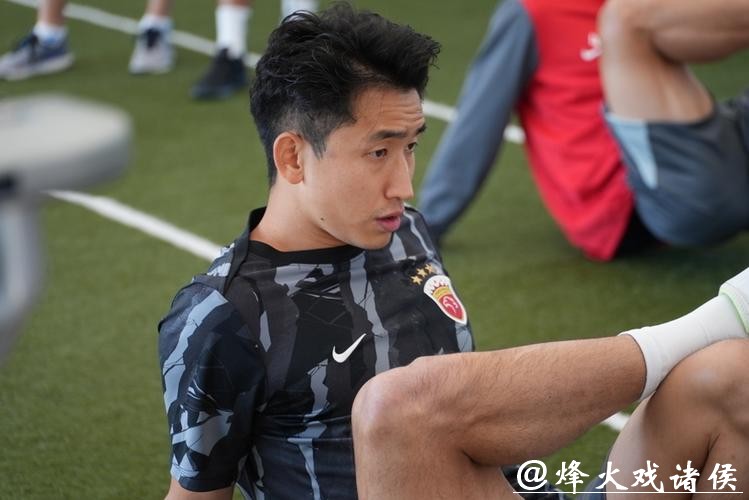 上海海港今战圣彼得堡泽尼特队,中超外援注册规则或许影响引援进程 上海海港今战圣彼得堡泽尼特队,中超外援注册规则或许影响引援进程